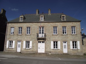 mairie de saint-pierre-eglise